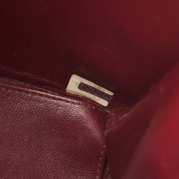 CHANEL VINTAGE LAMBSKIN BLACK TRAPEZOID FLAP BAG MEDIUM (CIRCA 1990) - Picture 8 of 11